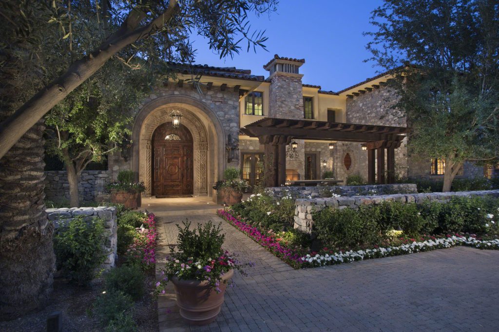 Paradise Valley outdoor lighting